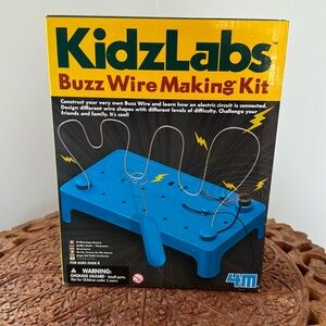 Kidz Labs Buzz Wire Making Kit (New)